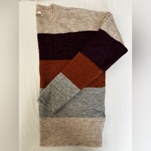 Women’s ANDREE Colorblock Crewneck Sweater – Size Small – Super Soft